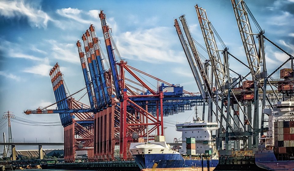 The largest transshipment terminals in the world! See them!